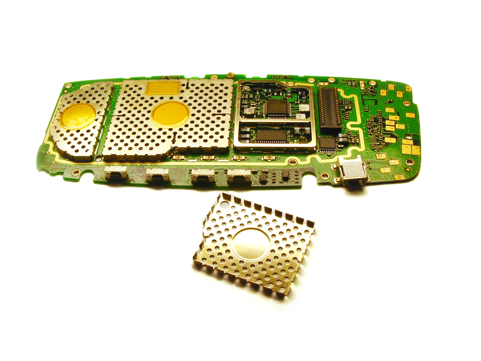 Electromagnetic shielding on electronic circuit board